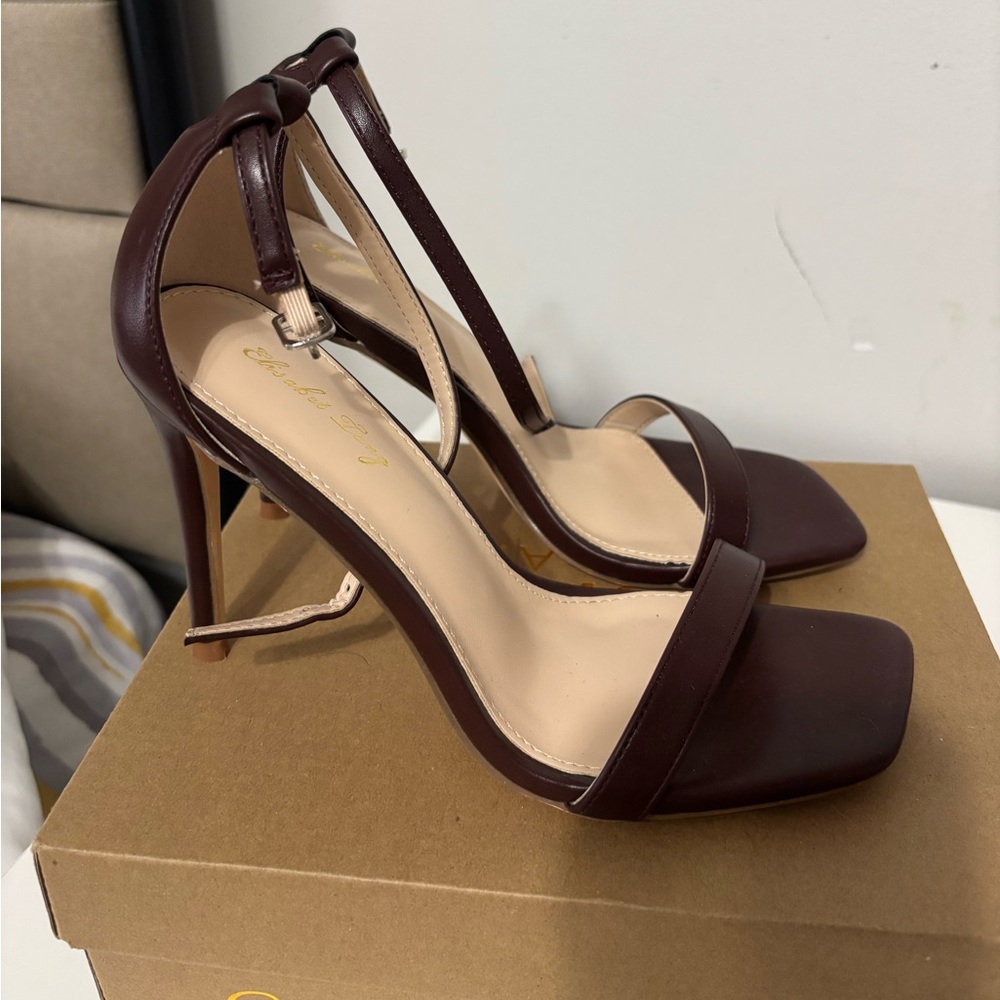 Elegant Brown High Heels